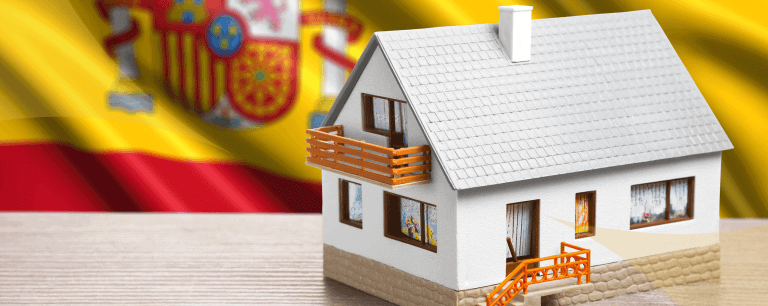 الحصول على الإقامة الدائمة في إسبانيا عن طريق الاستثمار العقاري